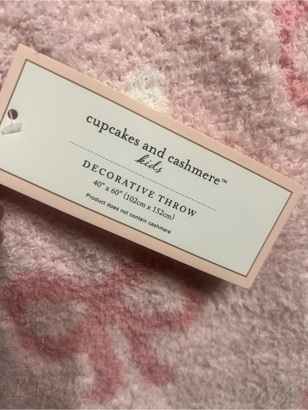 Cupcakes & Cashmere - Cozy Pink Bow Plush Throw Blanket - Soft Home Bedding